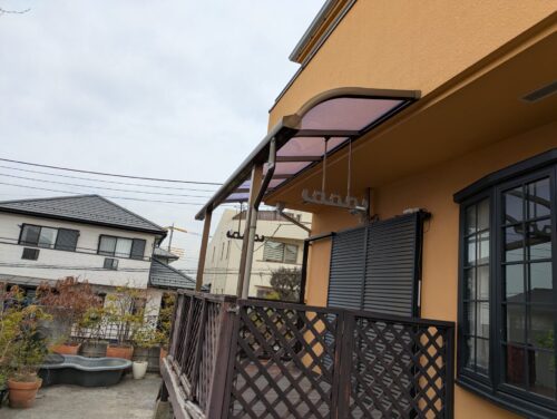ウッドデッキの屋根