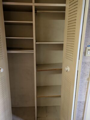 マンション遺品処分棚内作業後