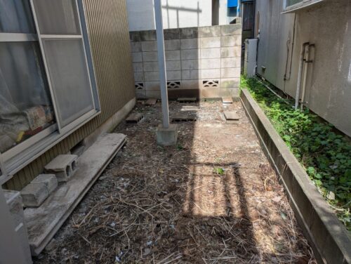 家裏手草むしり、物置解体、不用品処分完了後