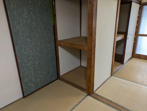 アパートのお部屋残置物クローゼット収納処分後