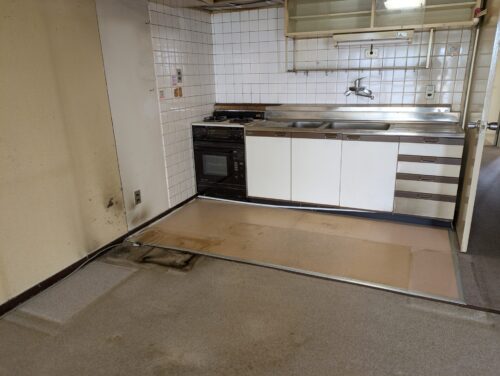 キッチン作業後1