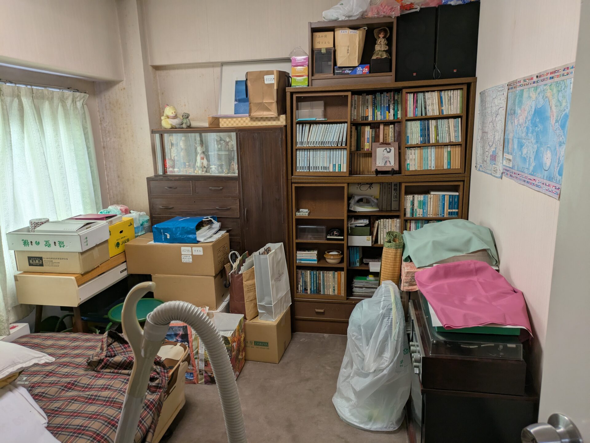 マンション残置物処分洋室作業前