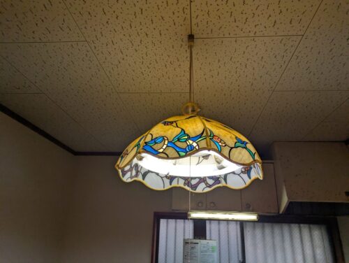 アパートに既についている照明