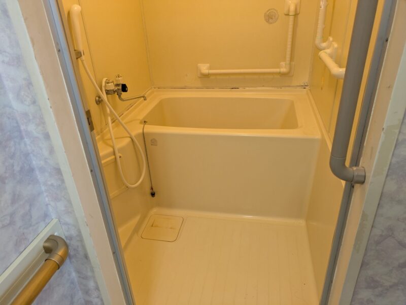 浴室残置物処分後