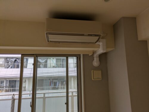 エアコン室内機取り外し前