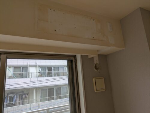 エアコン室内機取り外し後