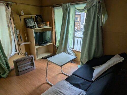 戸建て引越後処分2階洋室作業前1