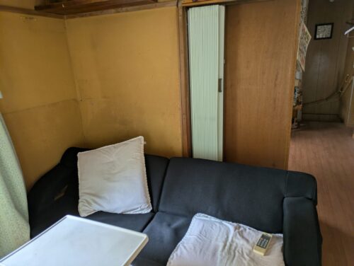 戸建て引越後処分2階洋室作業前2