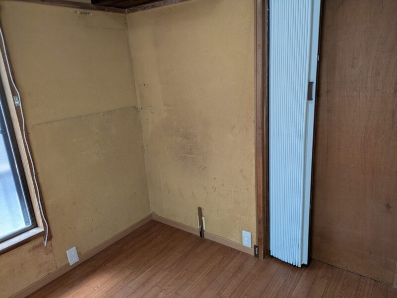 戸建て引越後処分2階洋室作業後2