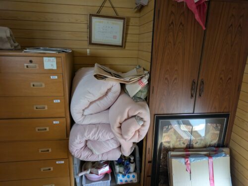 戸建て引越後処分3階洋室作業前2