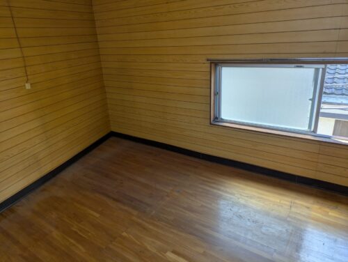 戸建て引越後処分3階寝室作業後1