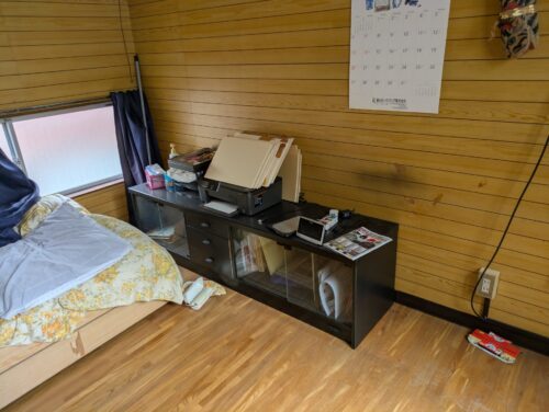 戸建て引越後処分3階寝室作業前2