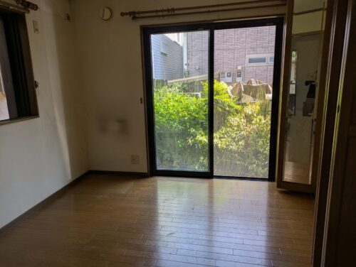 戸建て残置物処分1階洋室作業後