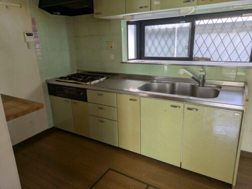 戸建て残置物処分キッチン作業後