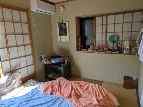 戸建て残置物処分2階和室作業前