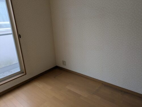 3階建戸建て残置物処分3階洋室作業後