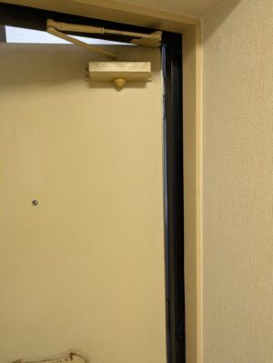 玄関ドア取付完了