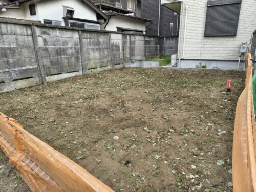 40平米の更地、草むしり作業完了
