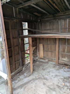 自作物置の中が空になった