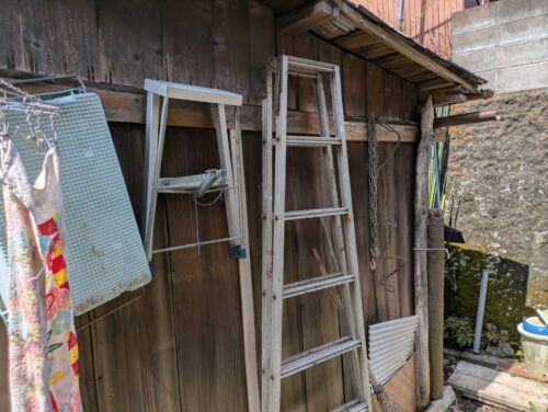 自作物置、解体前、側面