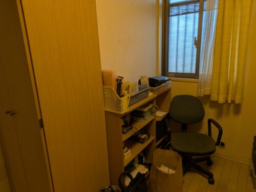 マンション引越後、残置物処分、洋室作業前2